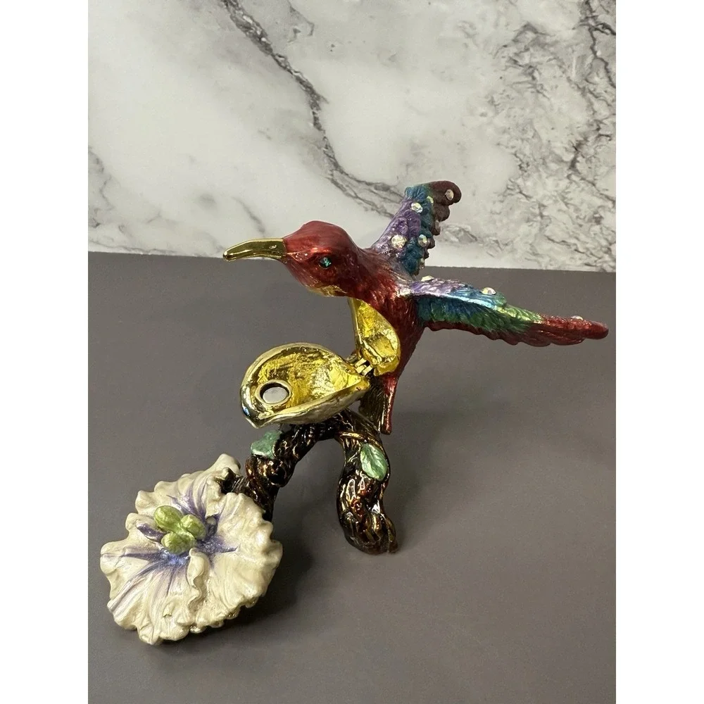 Beautiful Rare Hinged Hummingbird Shiny Jeweled Trinket Box W/Magnetic Clasp